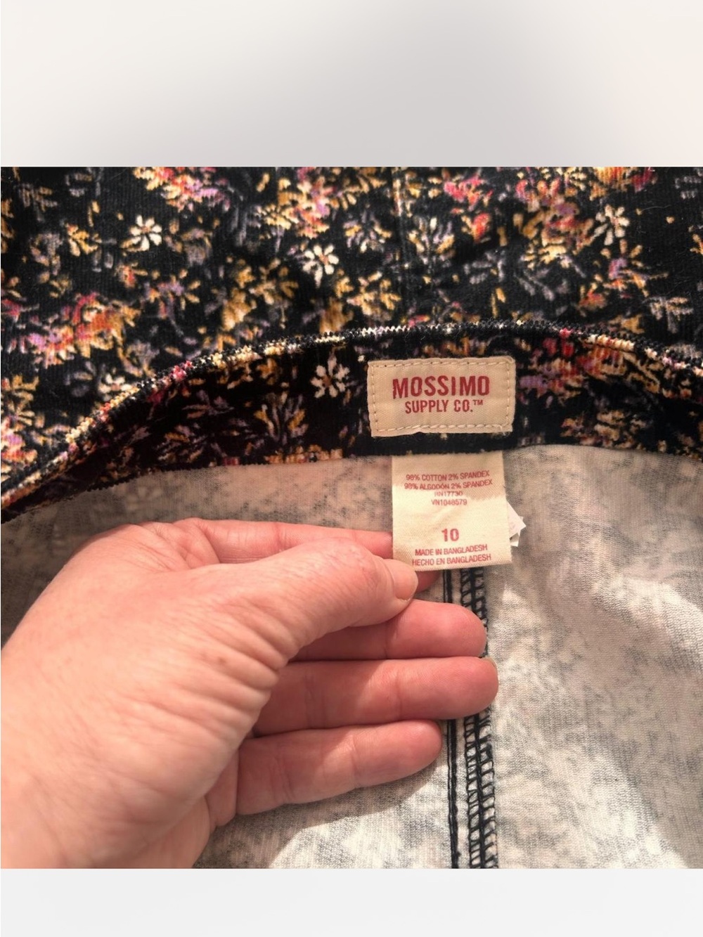 Mossimo Supply Co. Black Mini Skirt with Pink & Cream Floral Print - Picture 4 of 4